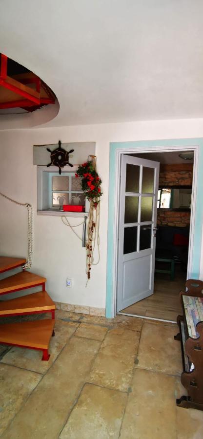 Eti And Mia Holiday Apartments Muntić Exteriér fotografie