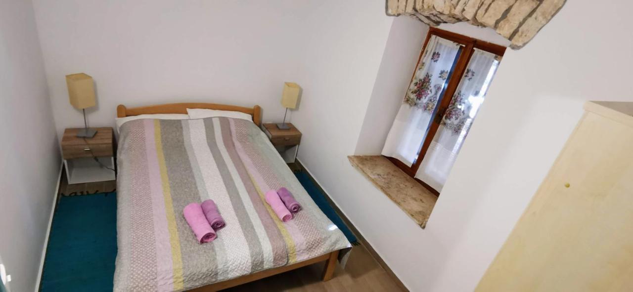 Eti And Mia Holiday Apartments Muntić Exteriér fotografie